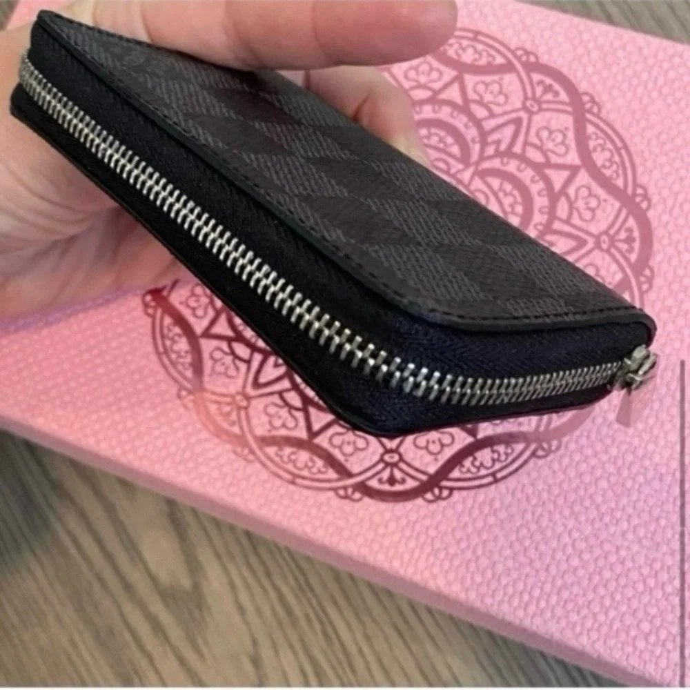 Louis Vuitton - Damier Graphite Zippy Coin Purse Wallet Grey&Black wSilver - NWT - Picture 8 of 14